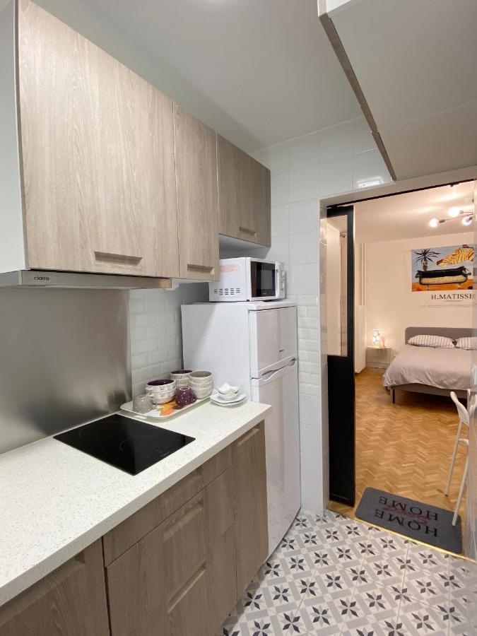 Paris: Agreable Chambre D'Un Grand Artiste Apartment Exterior foto
