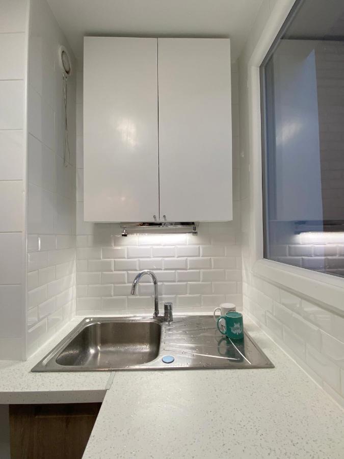 Paris: Agreable Chambre D'Un Grand Artiste Apartment Exterior foto